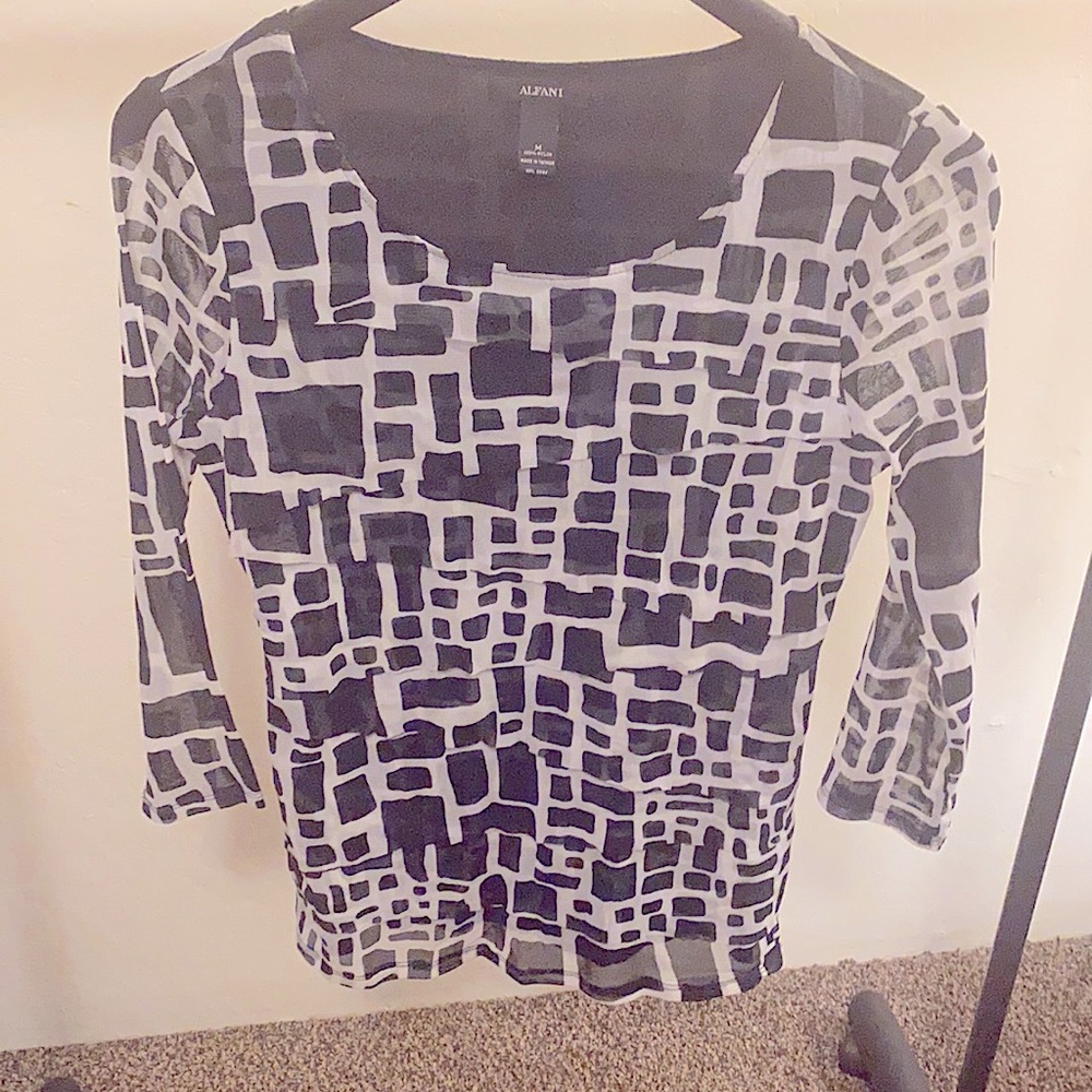 ALFANI top 100% Nylon